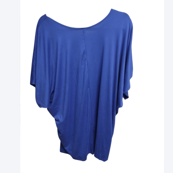 Lyss Loo Contemporary Dolman Electric Blue Top - Picture 3 of 4